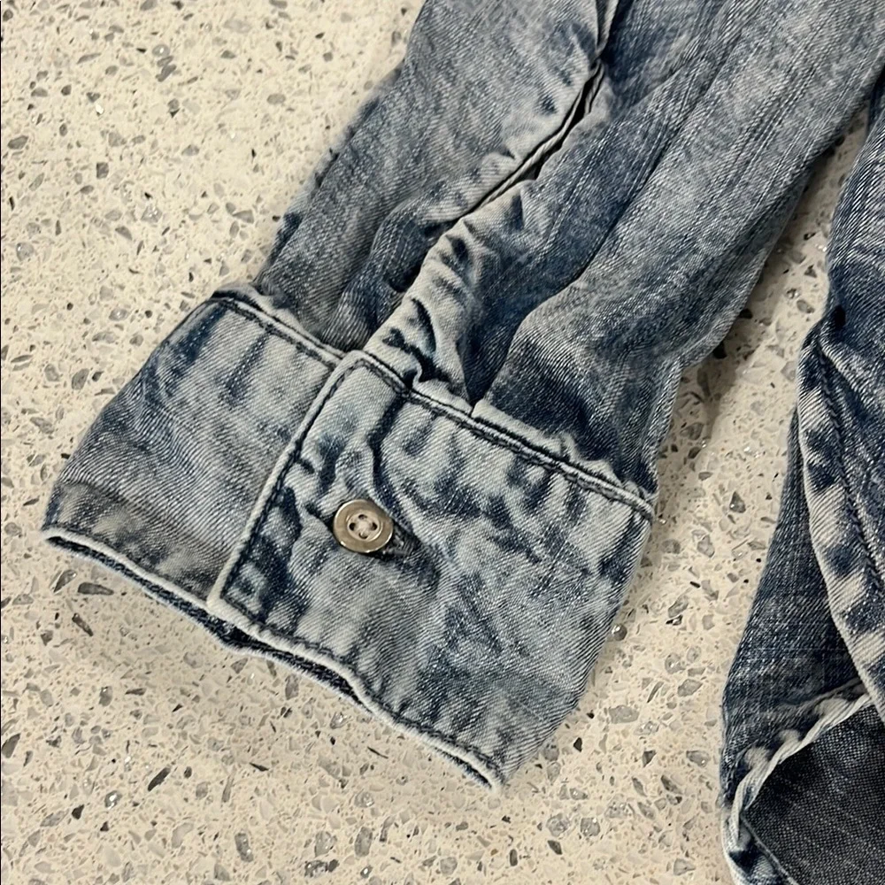 Cloth and Stone Denim Button-Up Shirt - Picture 6 of 8